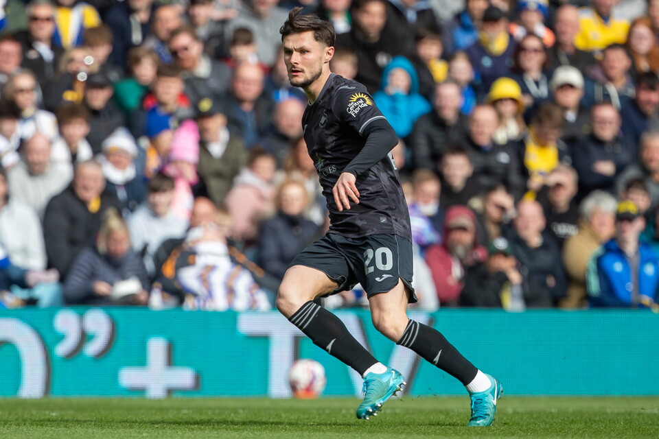 Liam Cullen Leeds