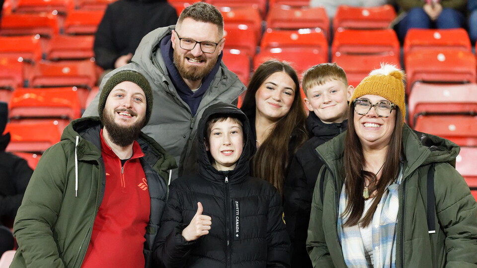 Fan Gallery | Watford v Swans