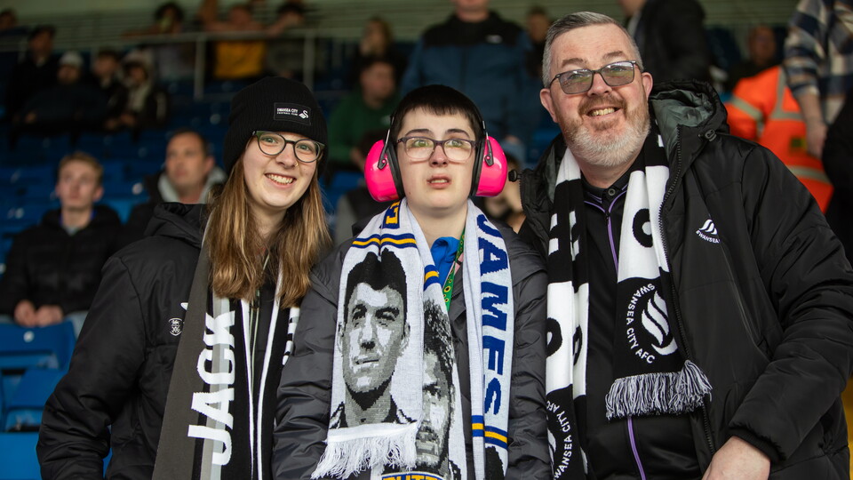 Fan Gallery | Leeds United v Swansea City
