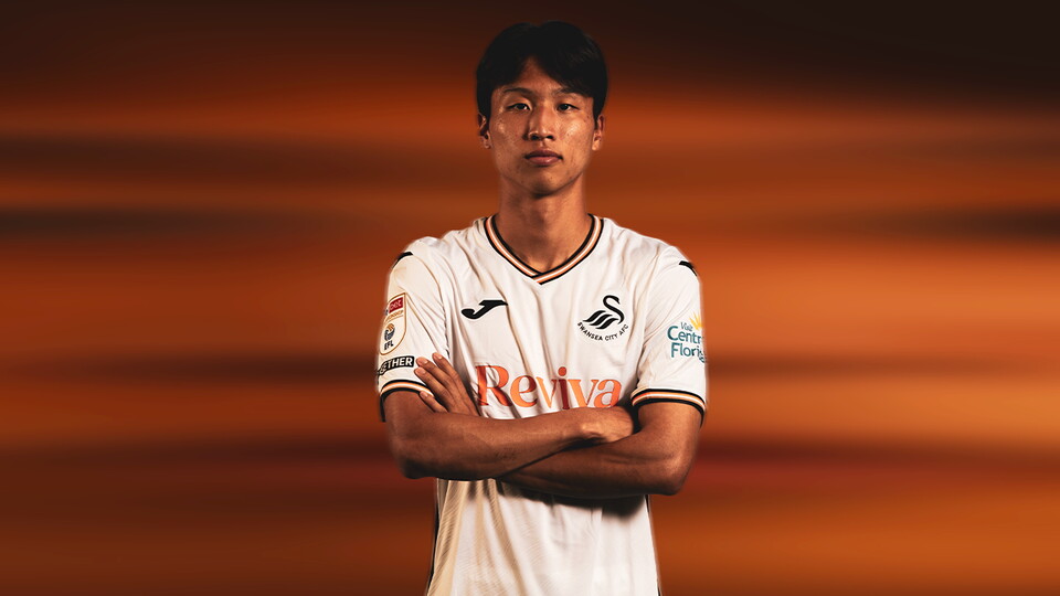 Ji Sung Eom