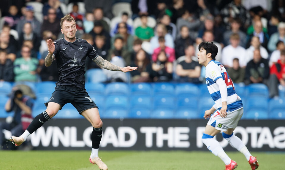 Gallery | QPR v Swans