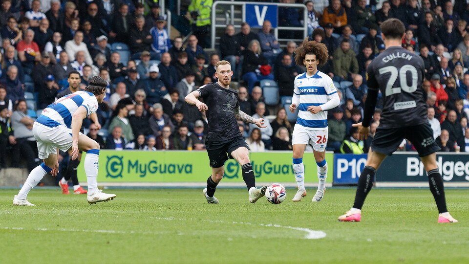 Gallery | QPR v Swans