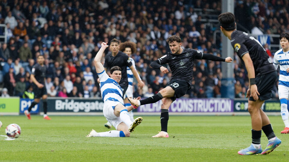 Gallery | QPR v Swans