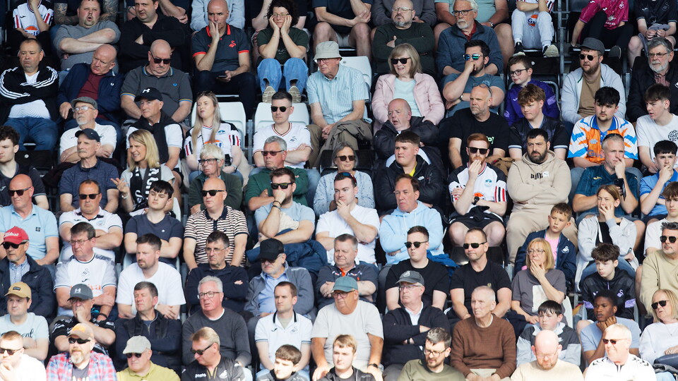 Fan Gallery | swans v Derby County