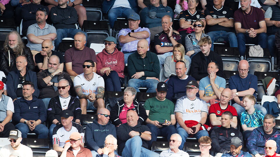 Fan Gallery | swans v Derby County