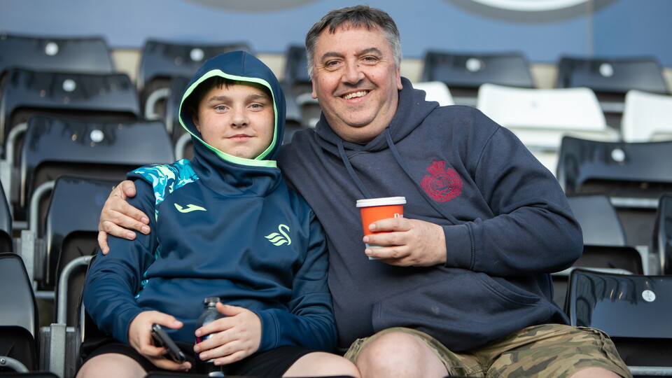 Fan Gallery | Swans v Plymouth Argyle