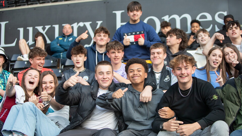 Fan Gallery | Swans v Plymouth Argyle