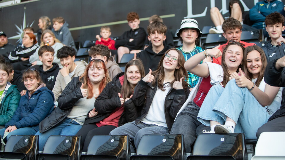 Fan Gallery | Swans v Plymouth Argyle