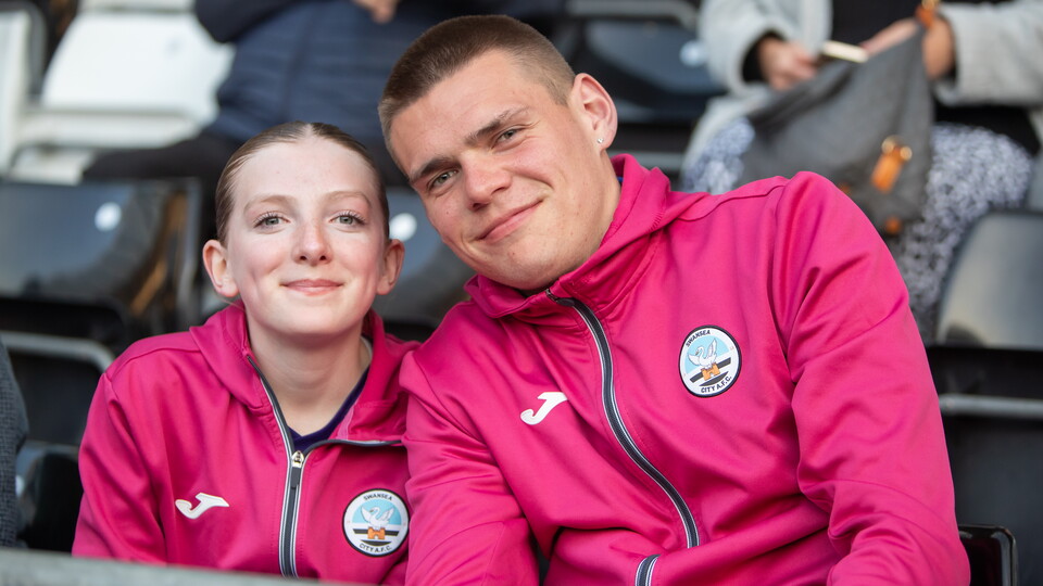 Fan Gallery | Swans v Plymouth Argyle