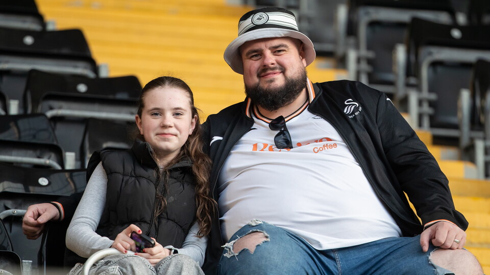 Fan Gallery | Swans v Plymouth Argyle