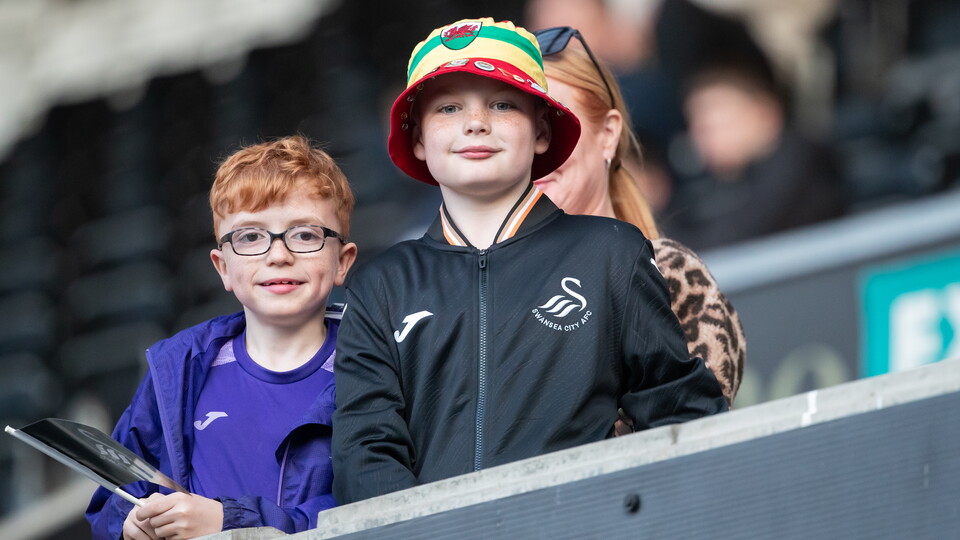 Fan Gallery | Swans v Plymouth Argyle