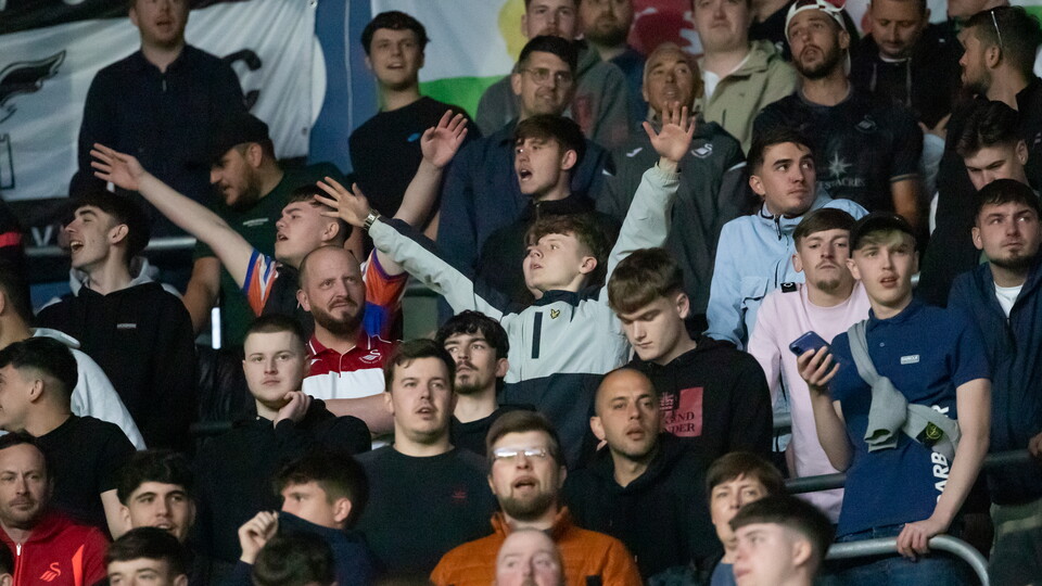 Fan Gallery | Swans v Plymouth Argyle