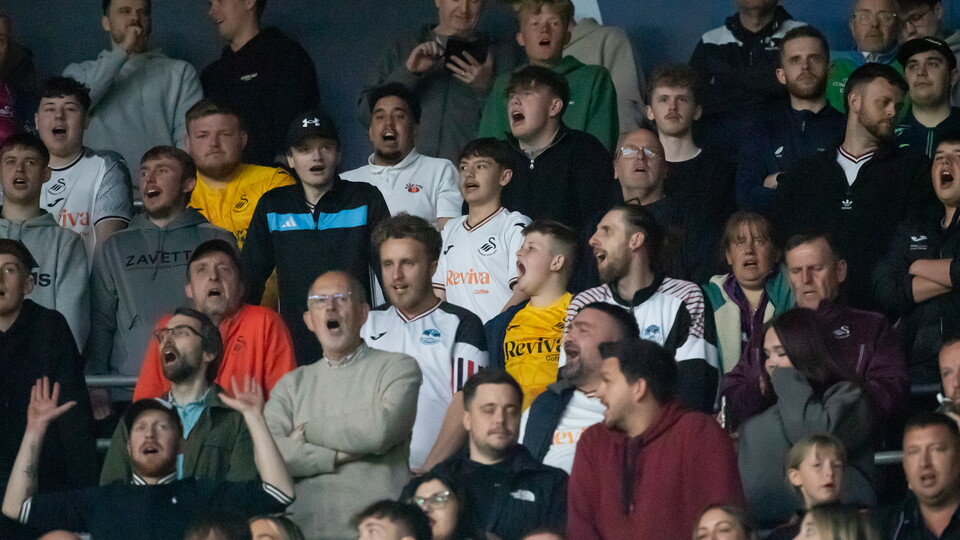 Fan Gallery | Swans v Plymouth Argyle