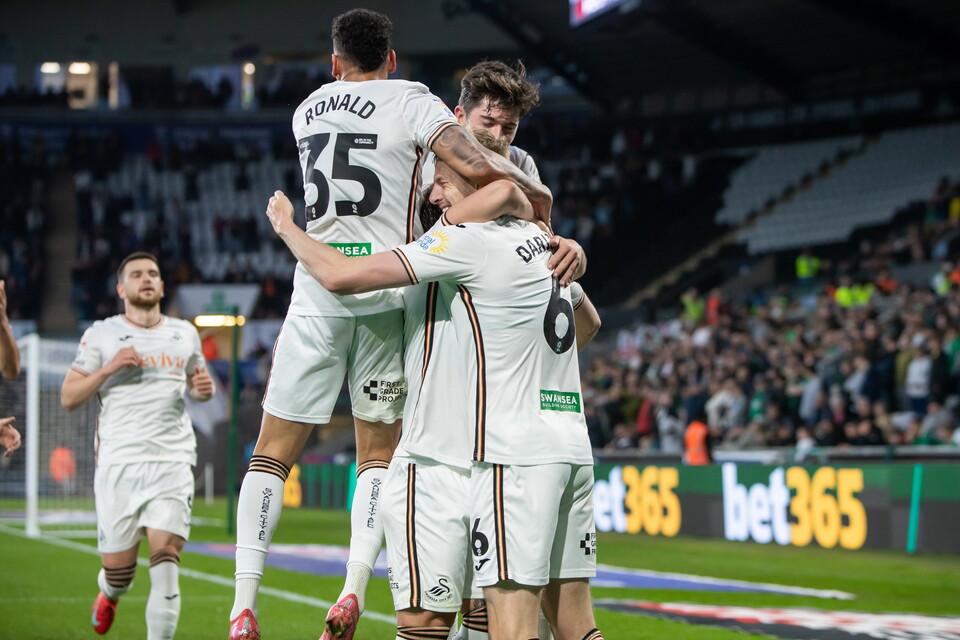 Gallery | Swansea City v Plymouth Argyle