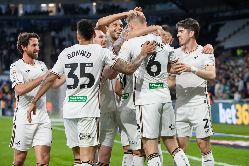 Gallery | Swansea City v Plymouth Argyle