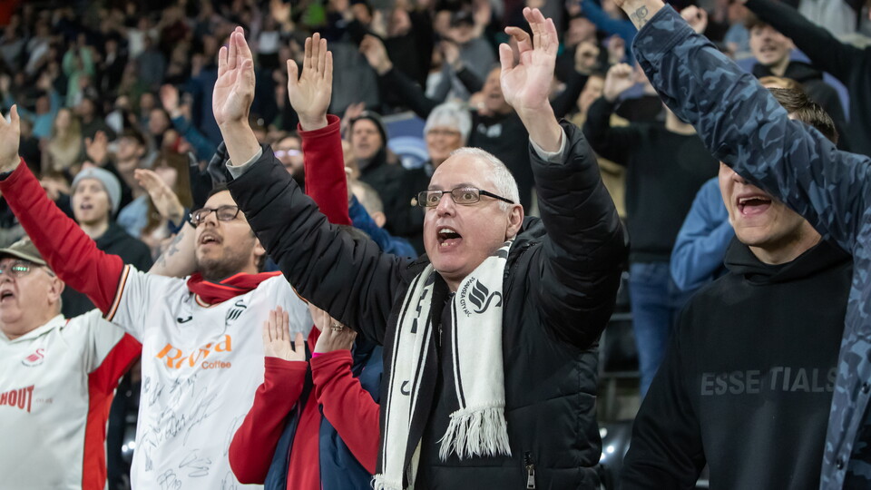 Fan Gallery | Swans v Plymouth Argyle