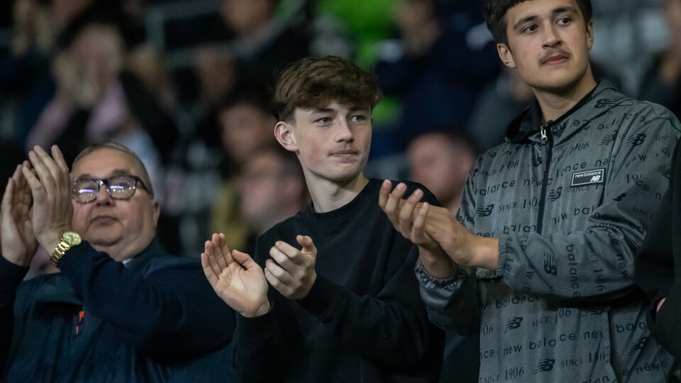 Fan Gallery | Swans v Plymouth Argyle