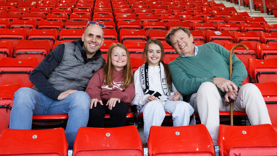 Fan Gallery | Sunderland v Swans