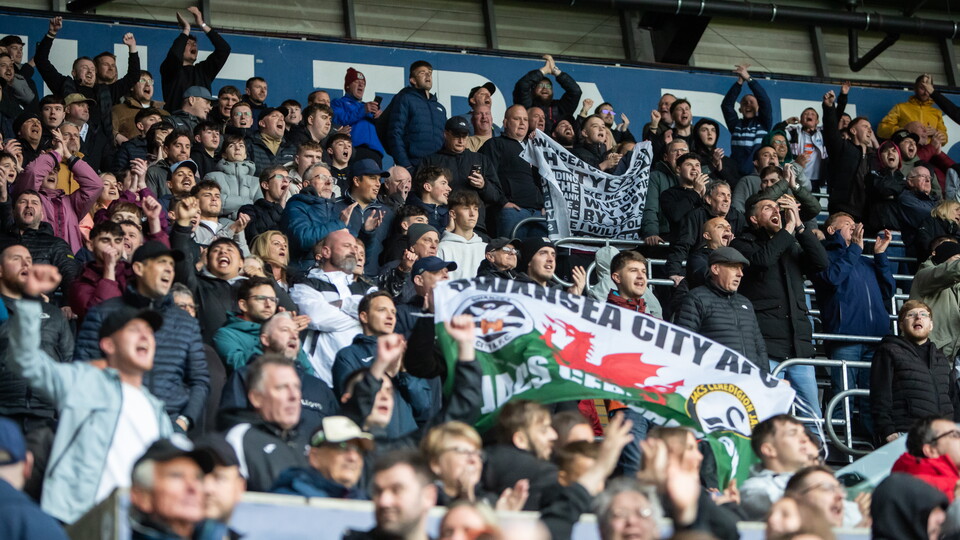 Fan gallery | Swans v Hull City