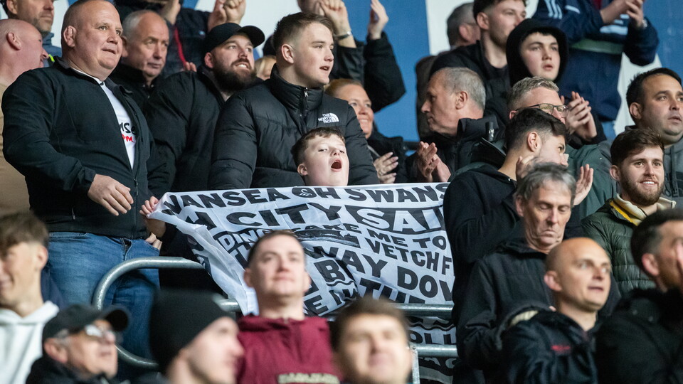 Fan gallery | Swans v Hull City