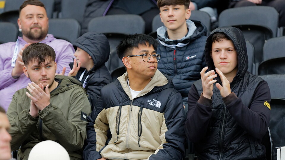 Fan gallery | Swans v Hull City