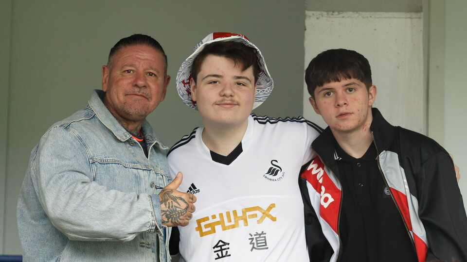Fan Gallery | QPR vs Swans