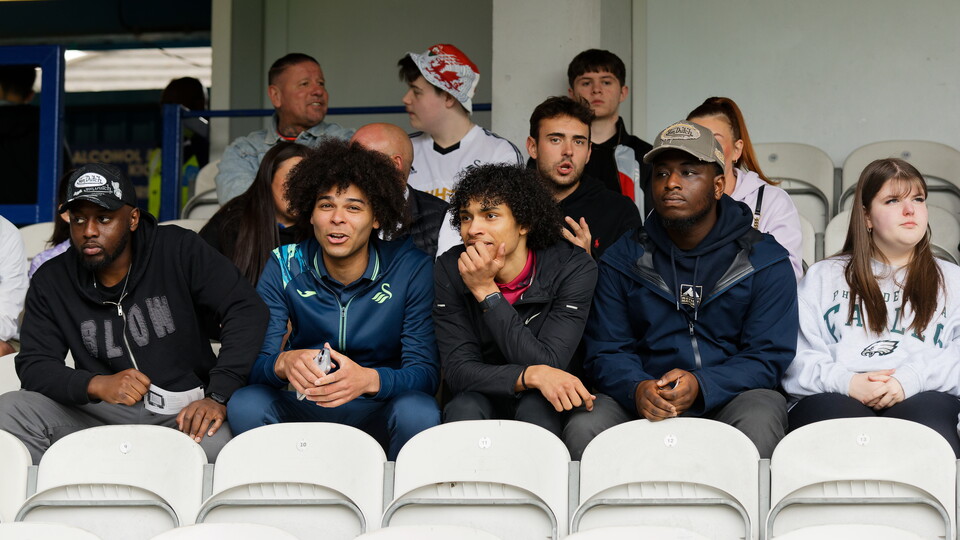 Fan Gallery | QPR vs Swans
