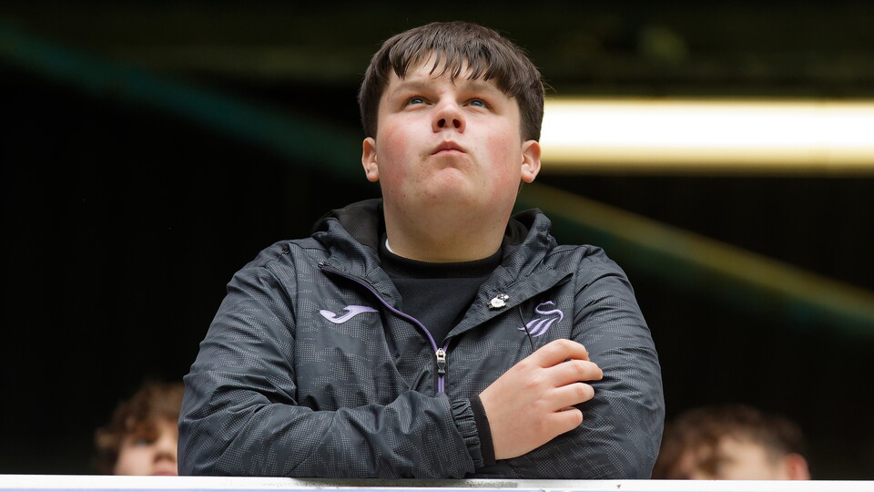 Fan Gallery | QPR vs Swans