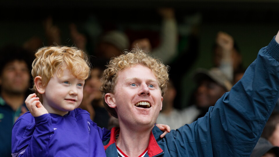 Fan Gallery | QPR vs Swans
