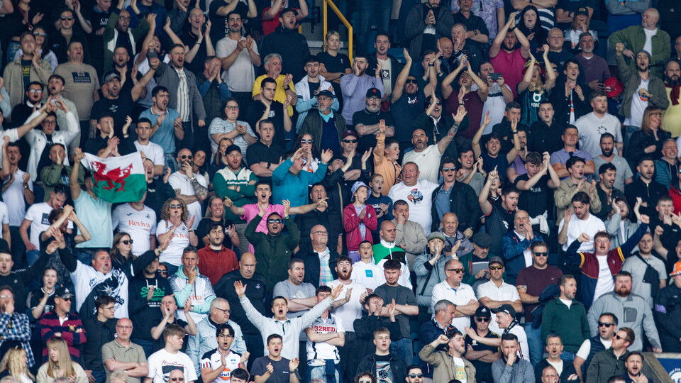 Fan gallery | Millwall v Swansea City