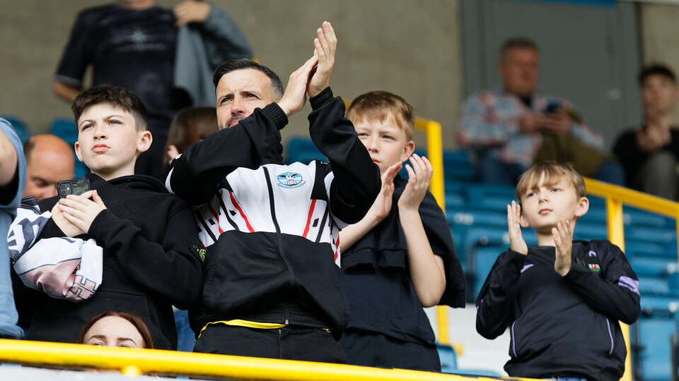 Fan gallery | Millwall v Swansea City
