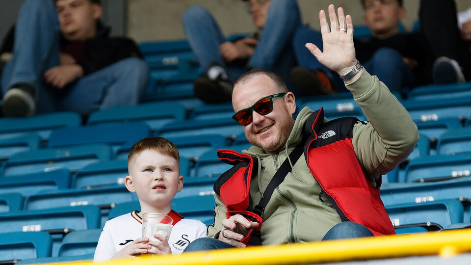 Fan gallery | Millwall v Swansea City