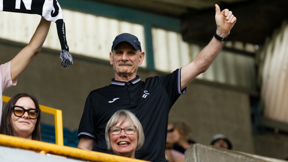 Fan gallery | Millwall v Swansea City