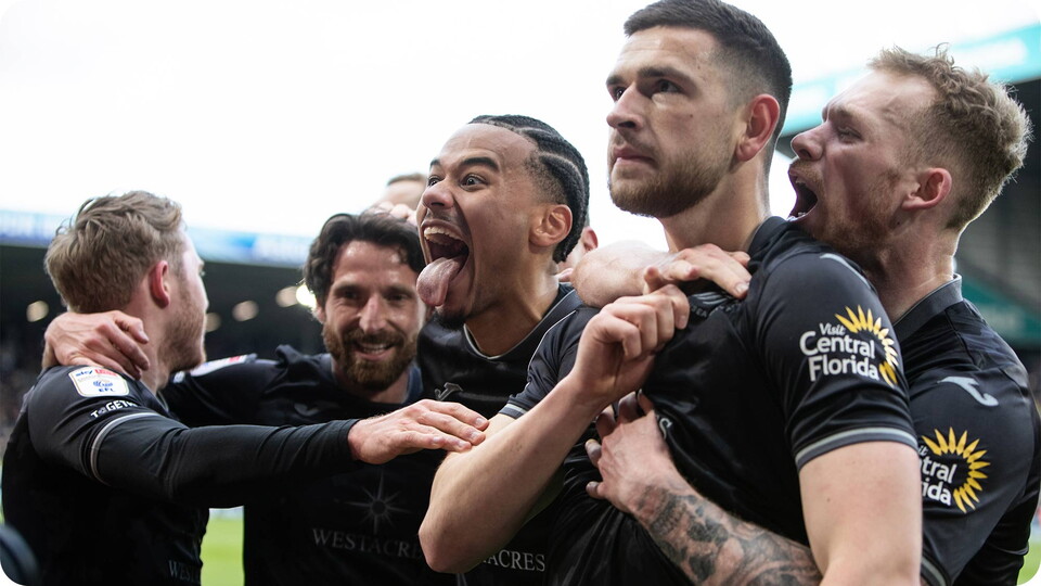 swans-late-goal-leeds-united