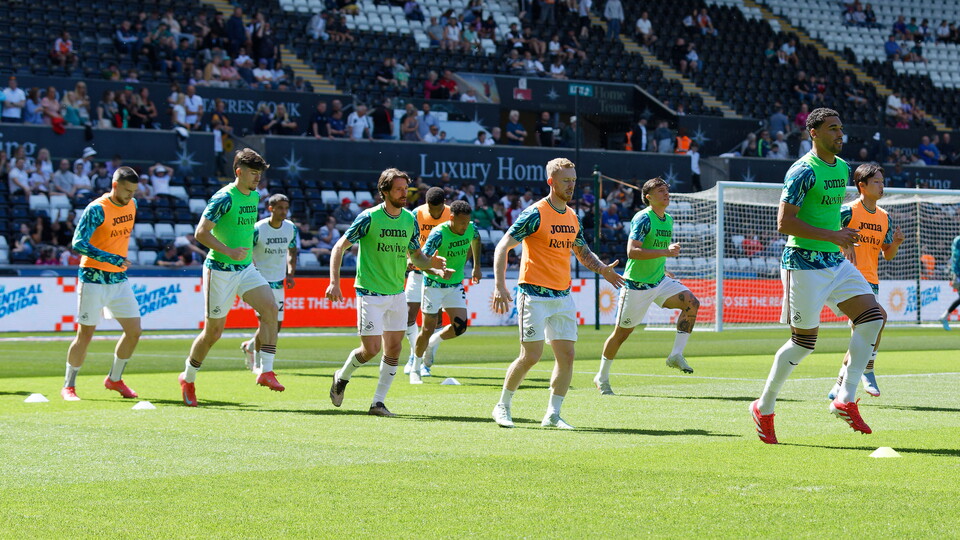 Gallery | Swans v Oxford United