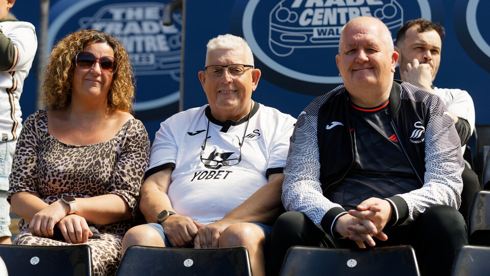 Fan Gallery | Swansea City v Oxford United