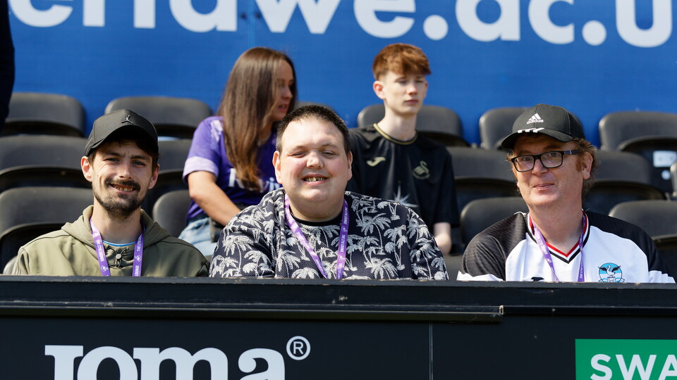 Fan Gallery | Swansea City v Oxford United