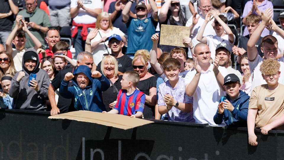 Fan Gallery | Swansea City v Oxford United