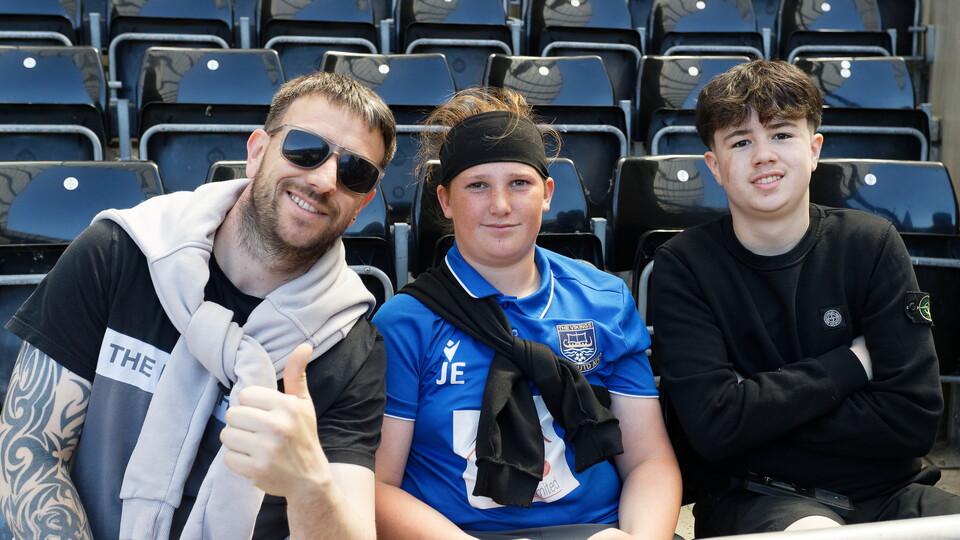 Fan Gallery | Swansea City v Oxford United