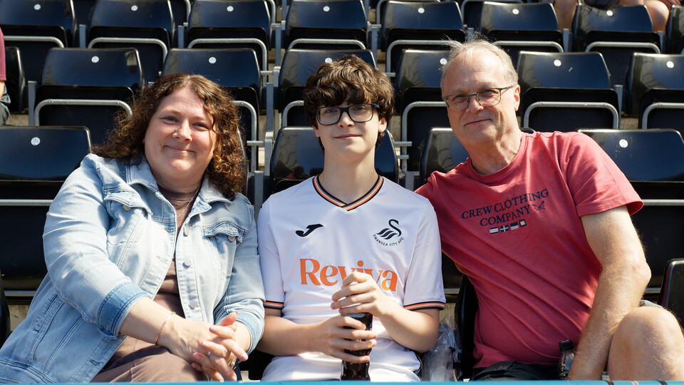 Fan Gallery | Swansea City v Oxford United