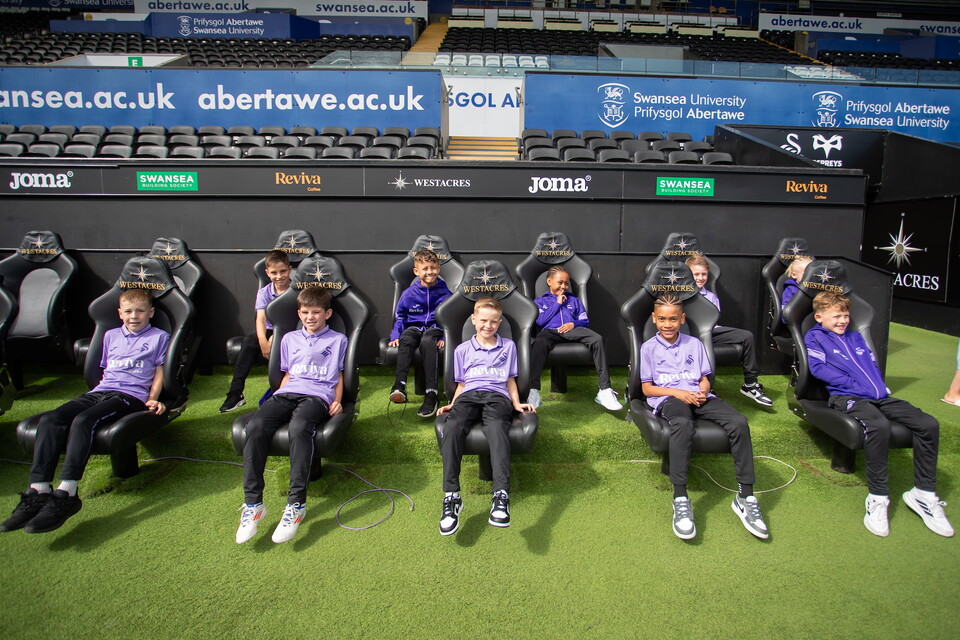 Gallery | Swans U9s signing day