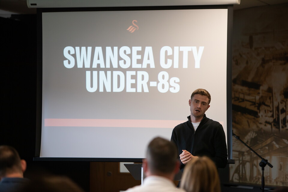 Gallery | Swans U9s signing day