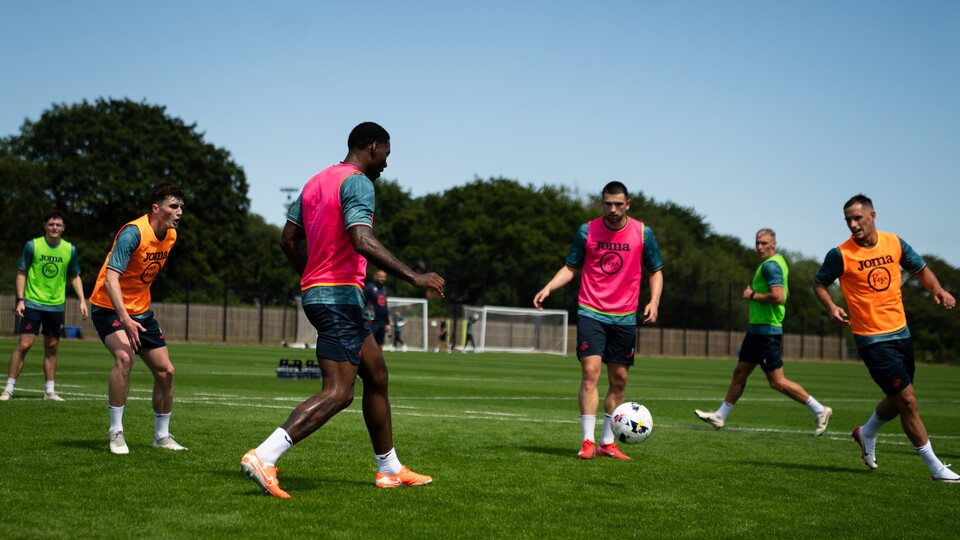 Gallery | Day one of pre-season | 2025-26