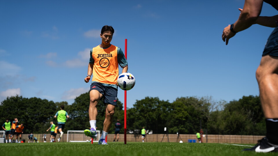 Gallery | Day one of pre-season | 2025-26