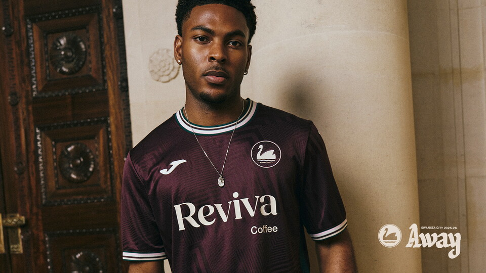 Away/GK kit launch