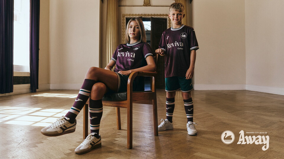 Away/GK kit launch