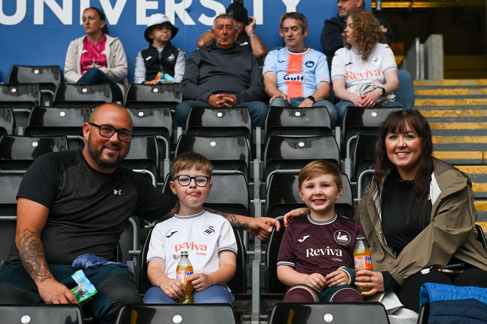 Fan Gallery | Swansea City v Plymouth Argyle