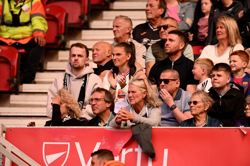 Fan gallery | Middlesbrough v Swansea City