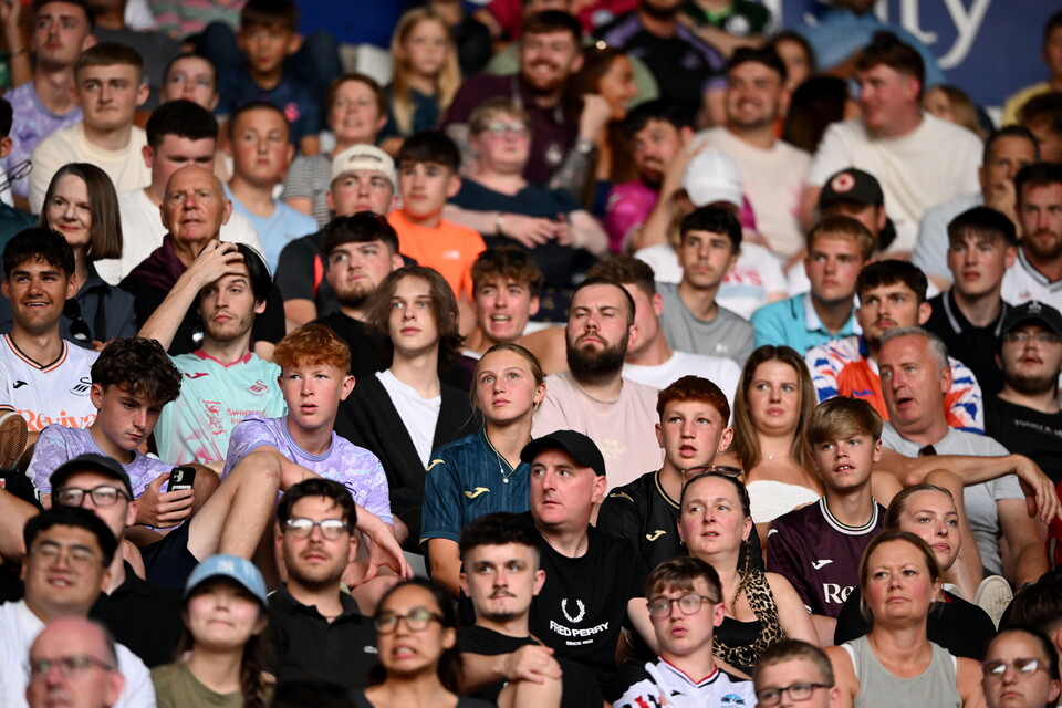 Fan Gallery | Swansea City v Crawley Town