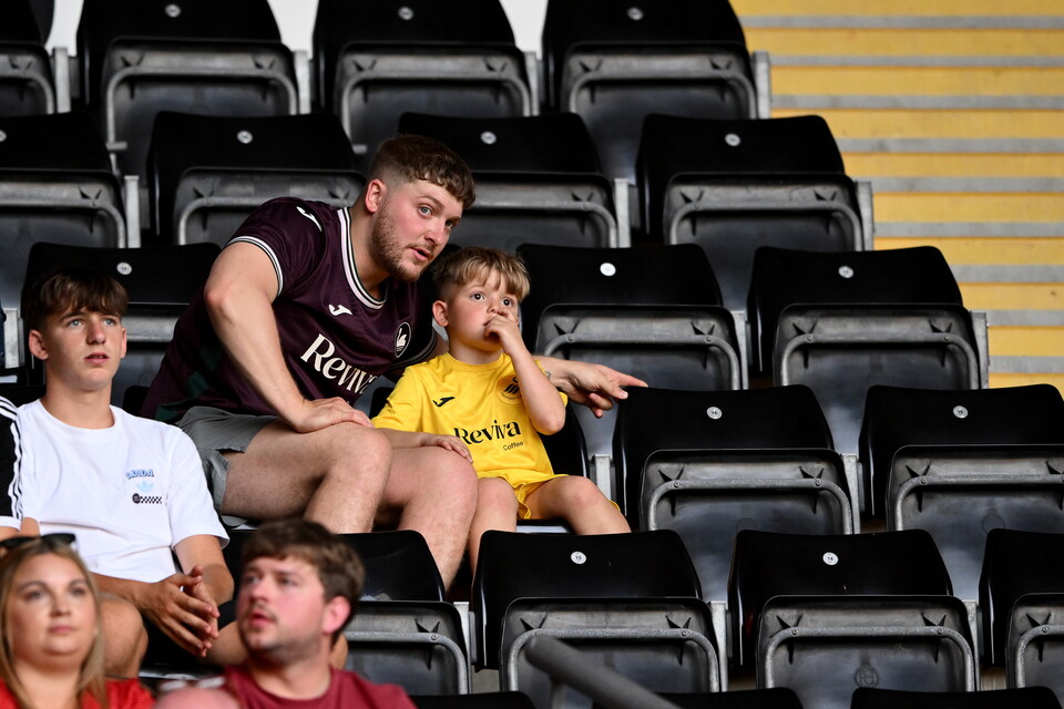 Fan Gallery | Swansea City v Crawley Town